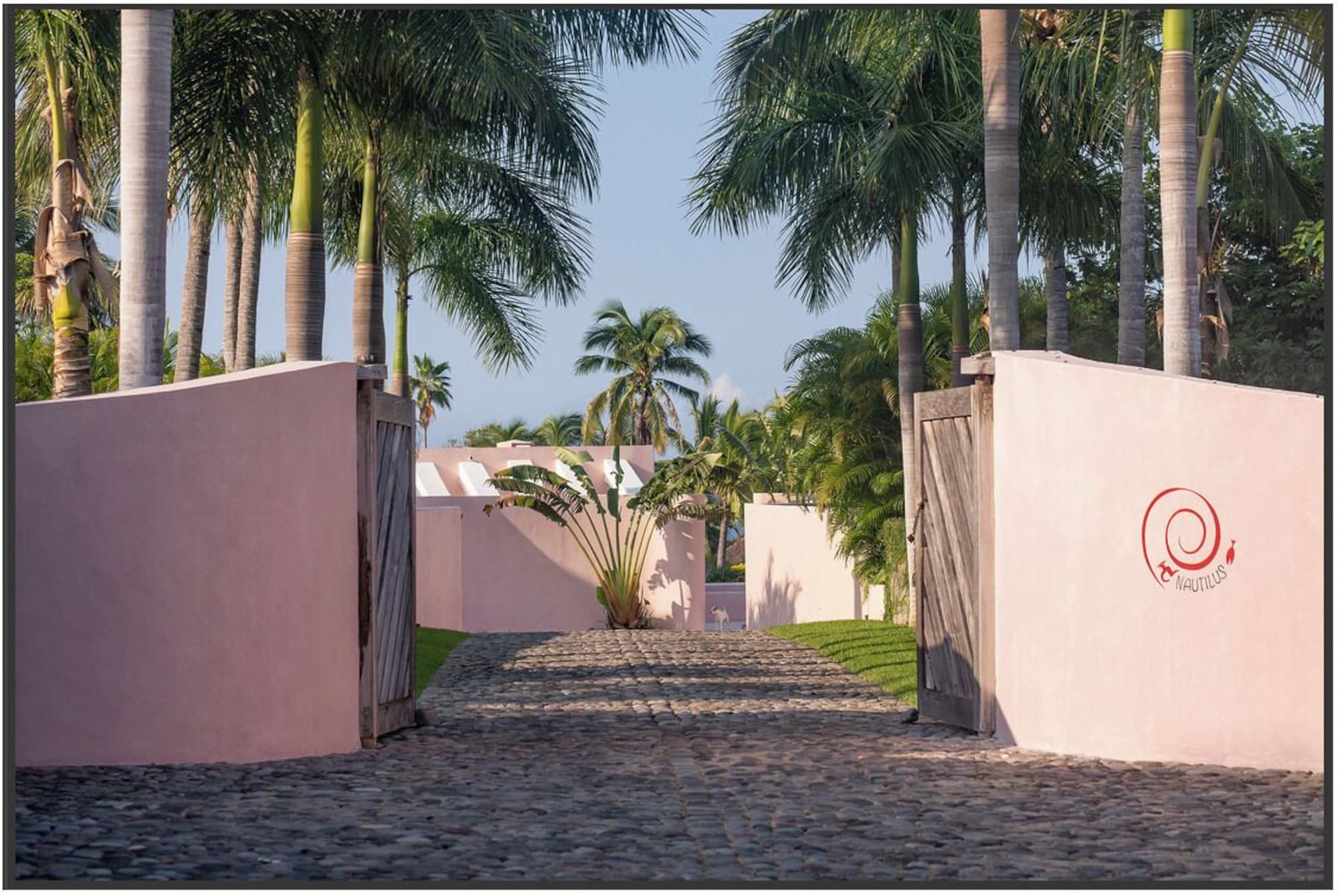 Casa%20nautilus%20costa%20careyes%20(1)